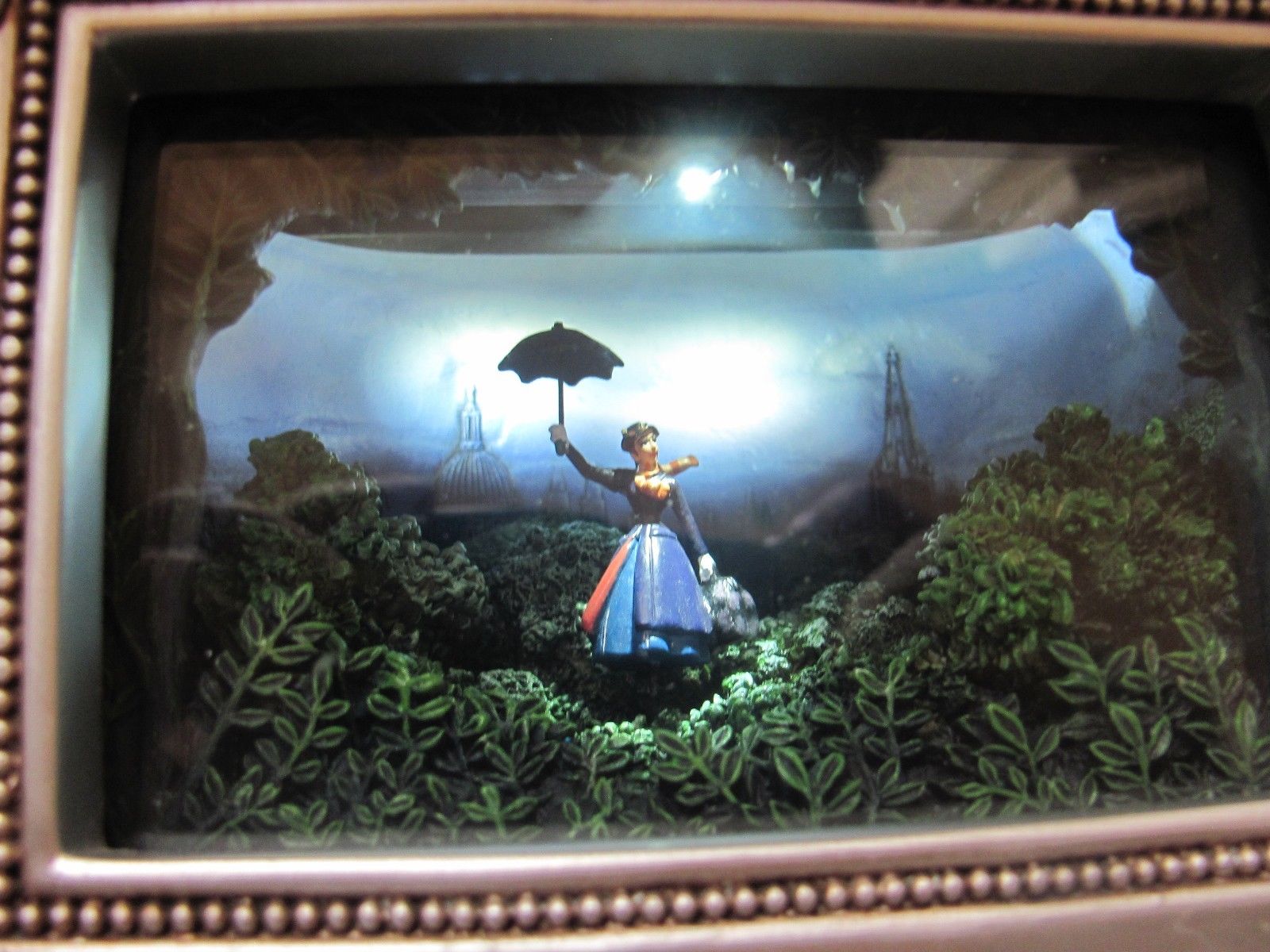 Mary Poppins : Un top 5 des pièces de collection les plus chères à découvrir ! 